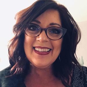 Meet your Posher, Joanie